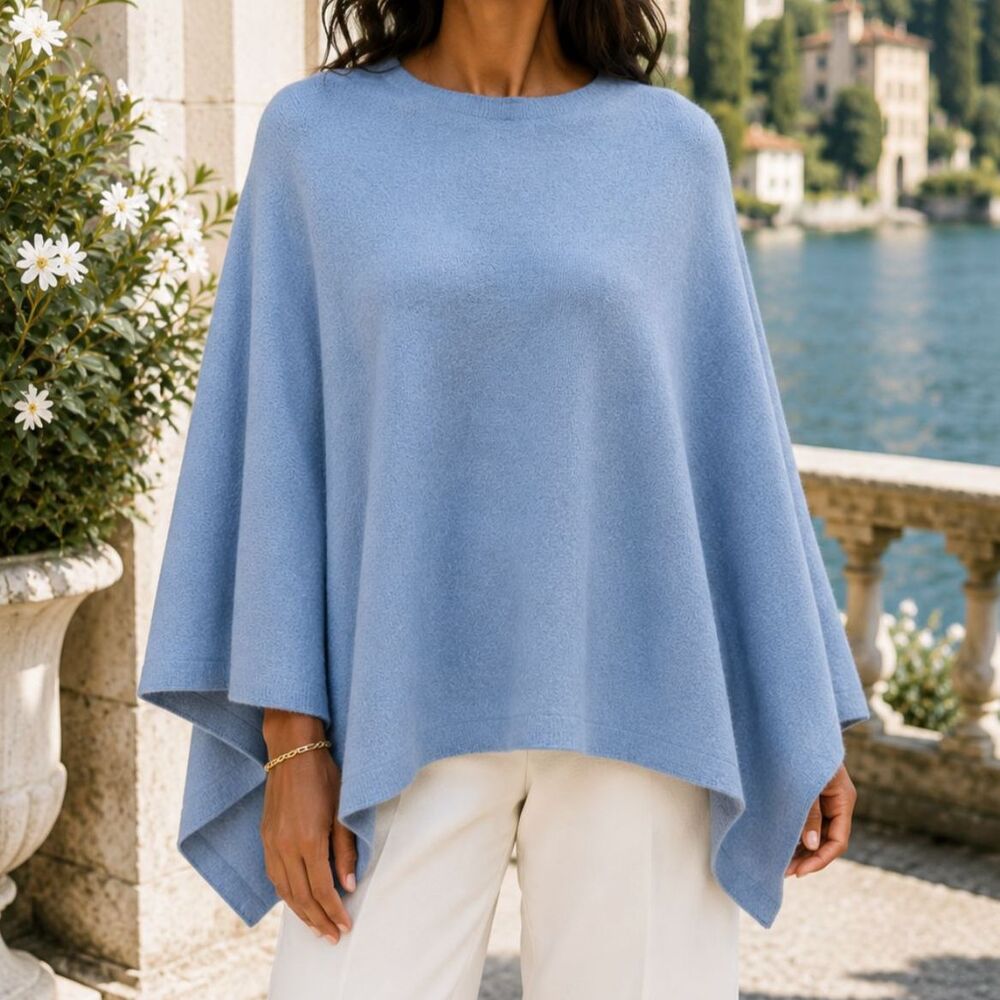 NWT Made in Italy 100% Cashmere Poncho Cape Powder Blue One Size Luxury Feminine